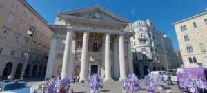 Evropski gradovi putovanja autobusom | Bus aranžmani Evropa 2025. | Gradovi Evrope - putovanja autobusom 2025. 4 Turistička agencija Deus Travel Trst - izlet bez noćenja | Transfer iz Novog Sada!